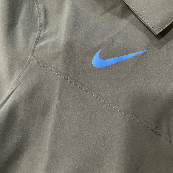 UCLA Authentic Nike Women’s Dri-Fit On- Field Polo - Picture 3 of 12